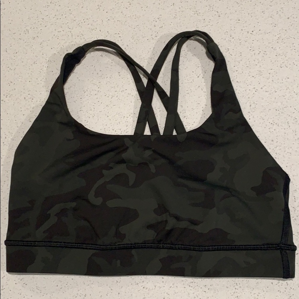 Lululemon Energy Bra Camo Size 6, like new!